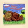 Потрогай и погладь. Кого любят медвежата? (книга с дефектом)